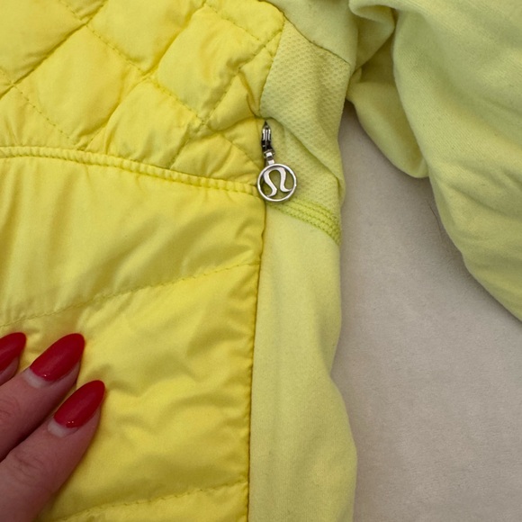 Lululemon What the Fluff Pullover, sz 4 - Picture 7 of 16